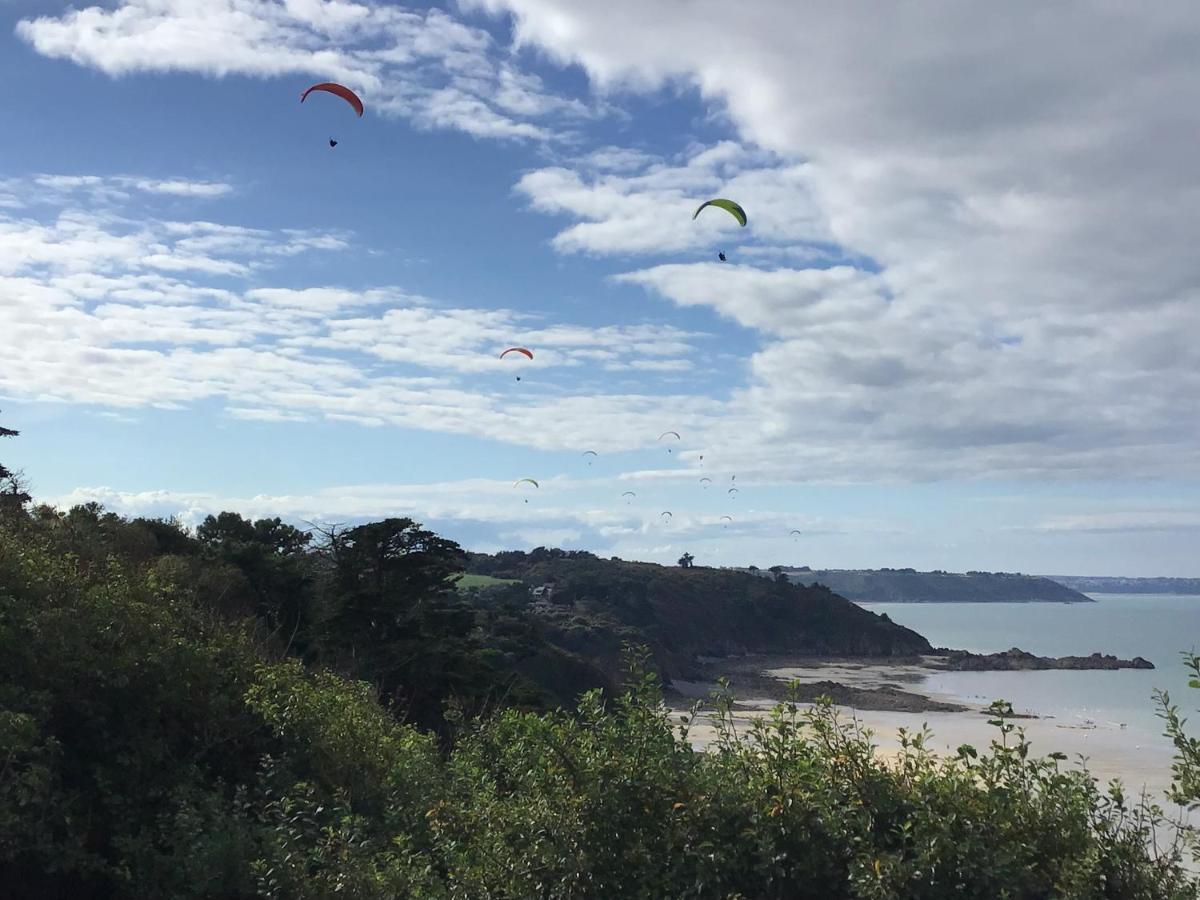 Maison Caroual Erquy 500M De La Plage Eksteriør bilde